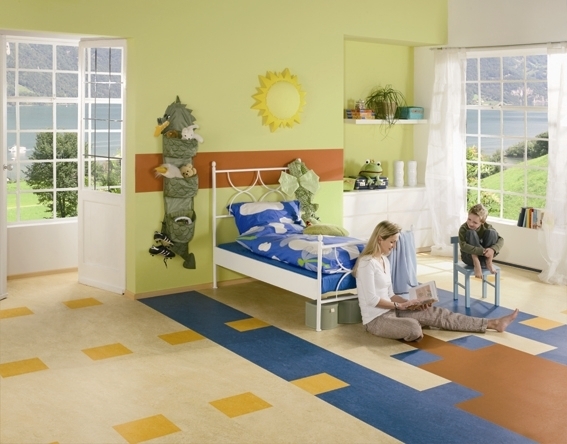 Linoleumböden - viele Farben und Optiken, verschiedene Preisklassen - GESUNDBAUMARKT München